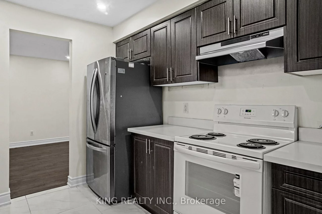16, Wimbledon, Brampton North, Brampton