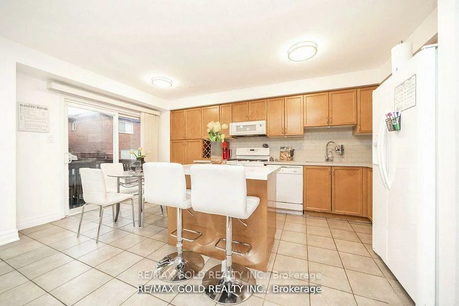 36, Roxton, Fletcher's Meadow, Brampton