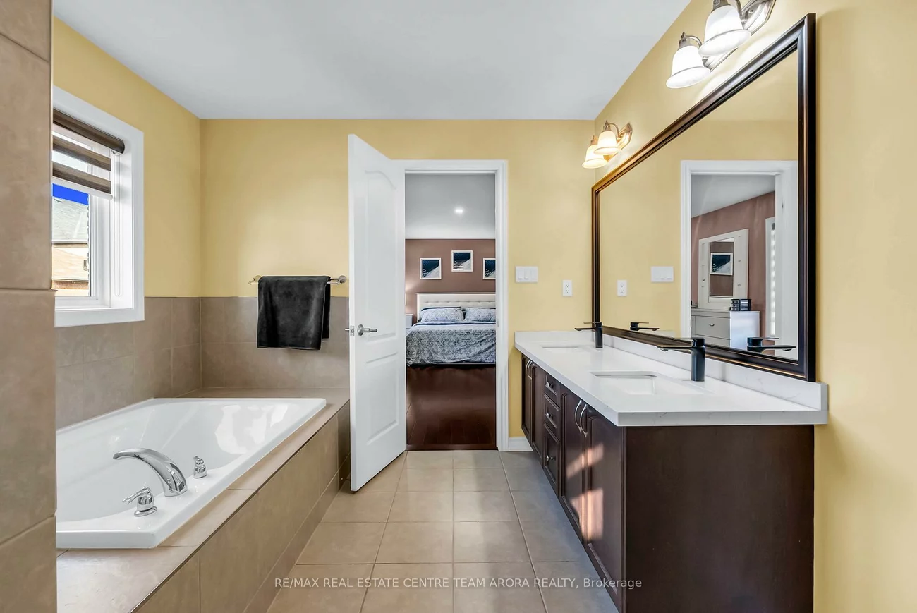25, Hammerhead, Northwest Brampton, Brampton
