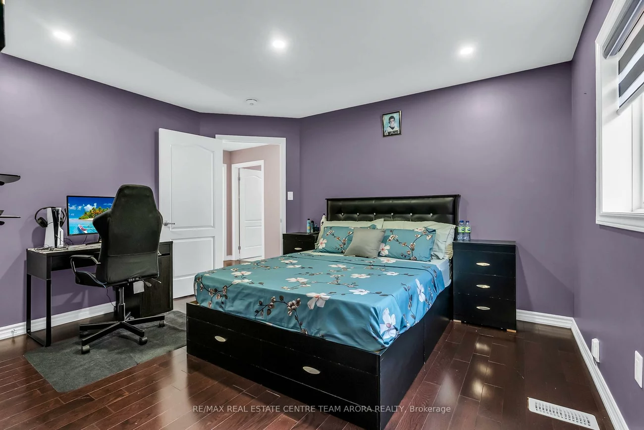 25, Hammerhead, Northwest Brampton, Brampton