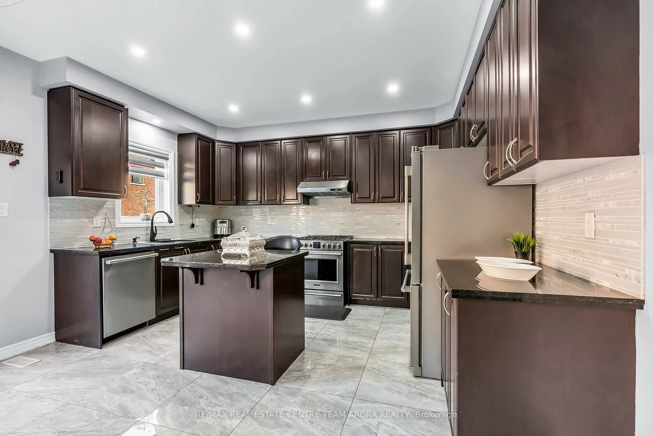 25, Hammerhead, Northwest Brampton, Brampton