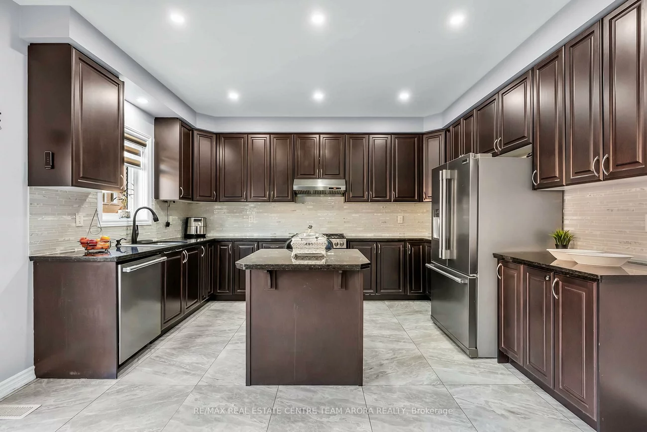 25, Hammerhead, Northwest Brampton, Brampton