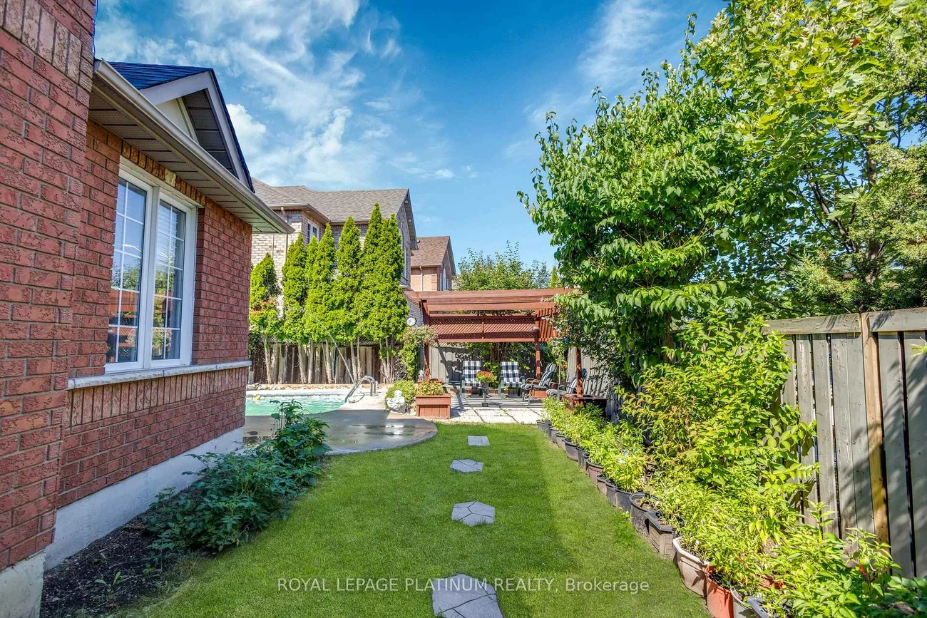 76, Baha, Fletcher's Meadow, Brampton