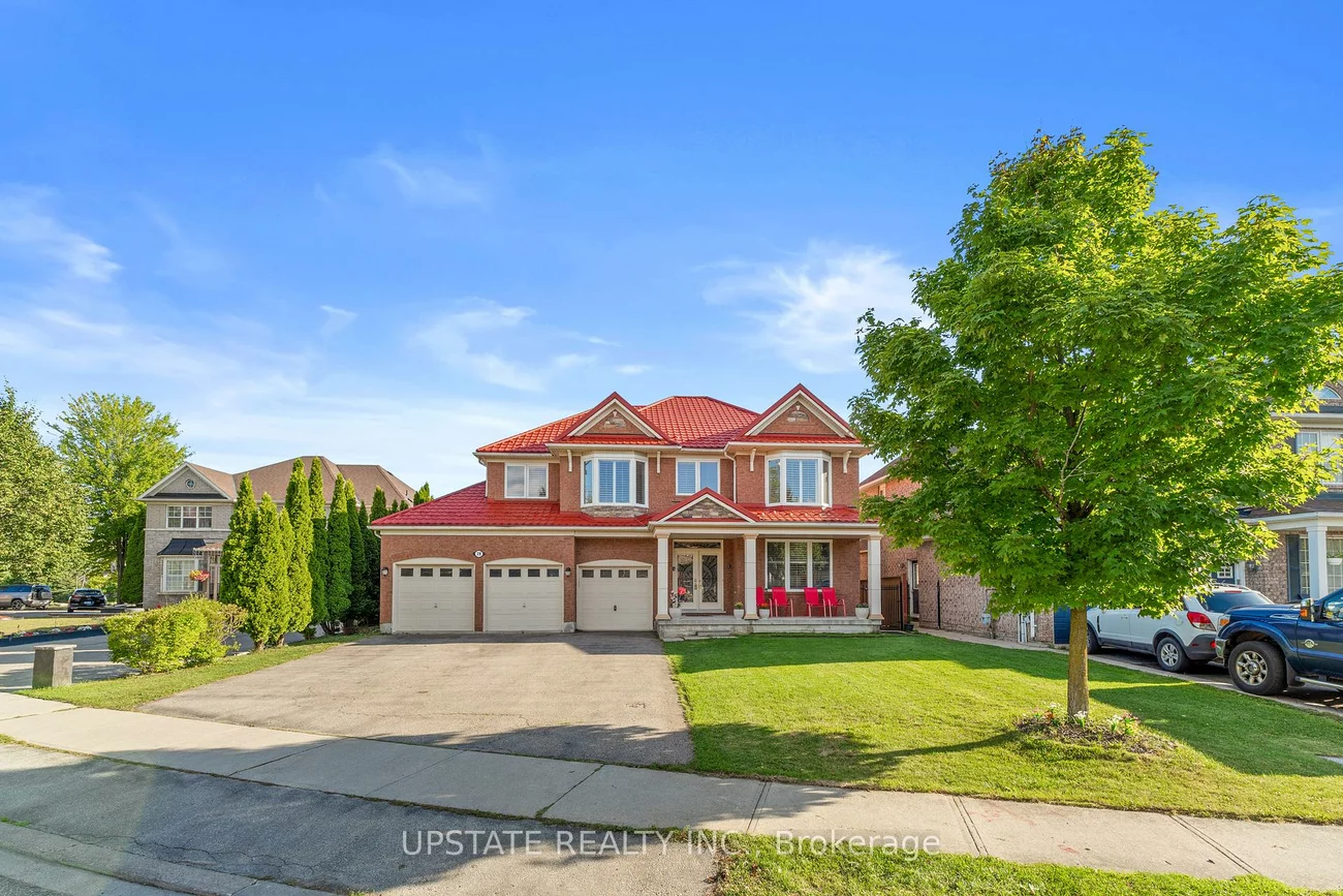 28, Cosmo, Vales of Castlemore, Brampton