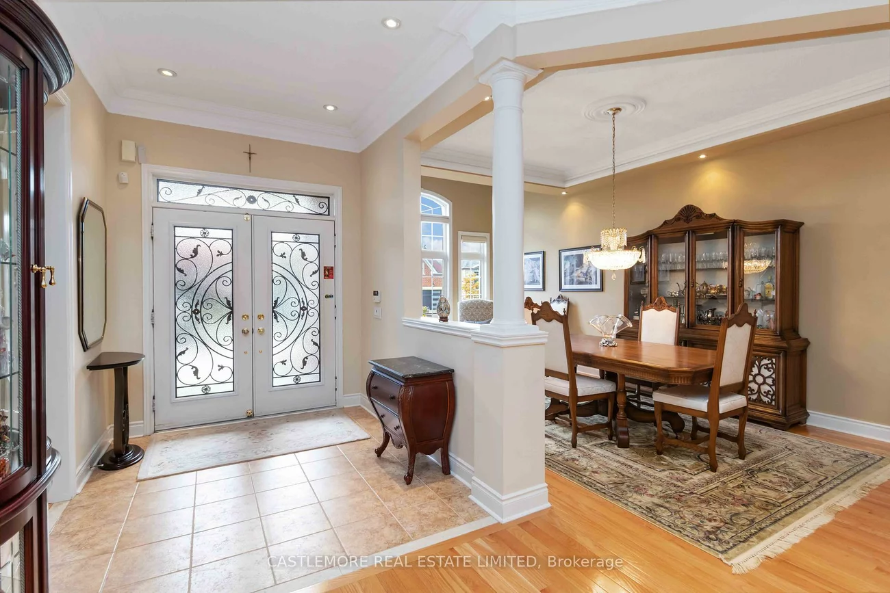 39, Saint Hubert, Vales of Castlemore, Brampton
