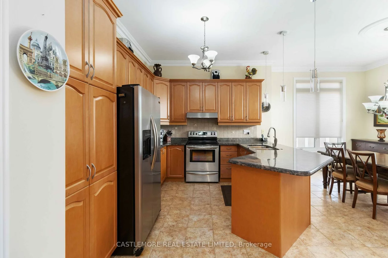 39, Saint Hubert, Vales of Castlemore, Brampton