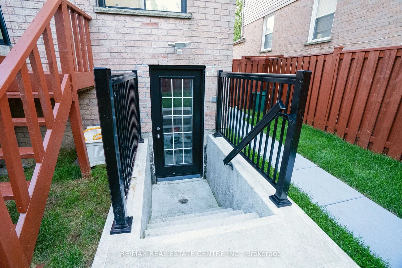 59, Cutters, Fletcher's West, Brampton
