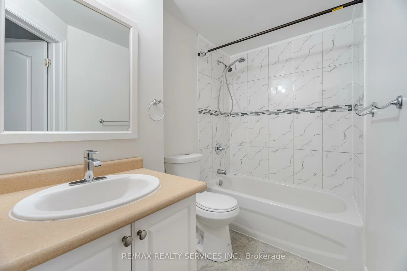 10, Martree, Madoc, Brampton