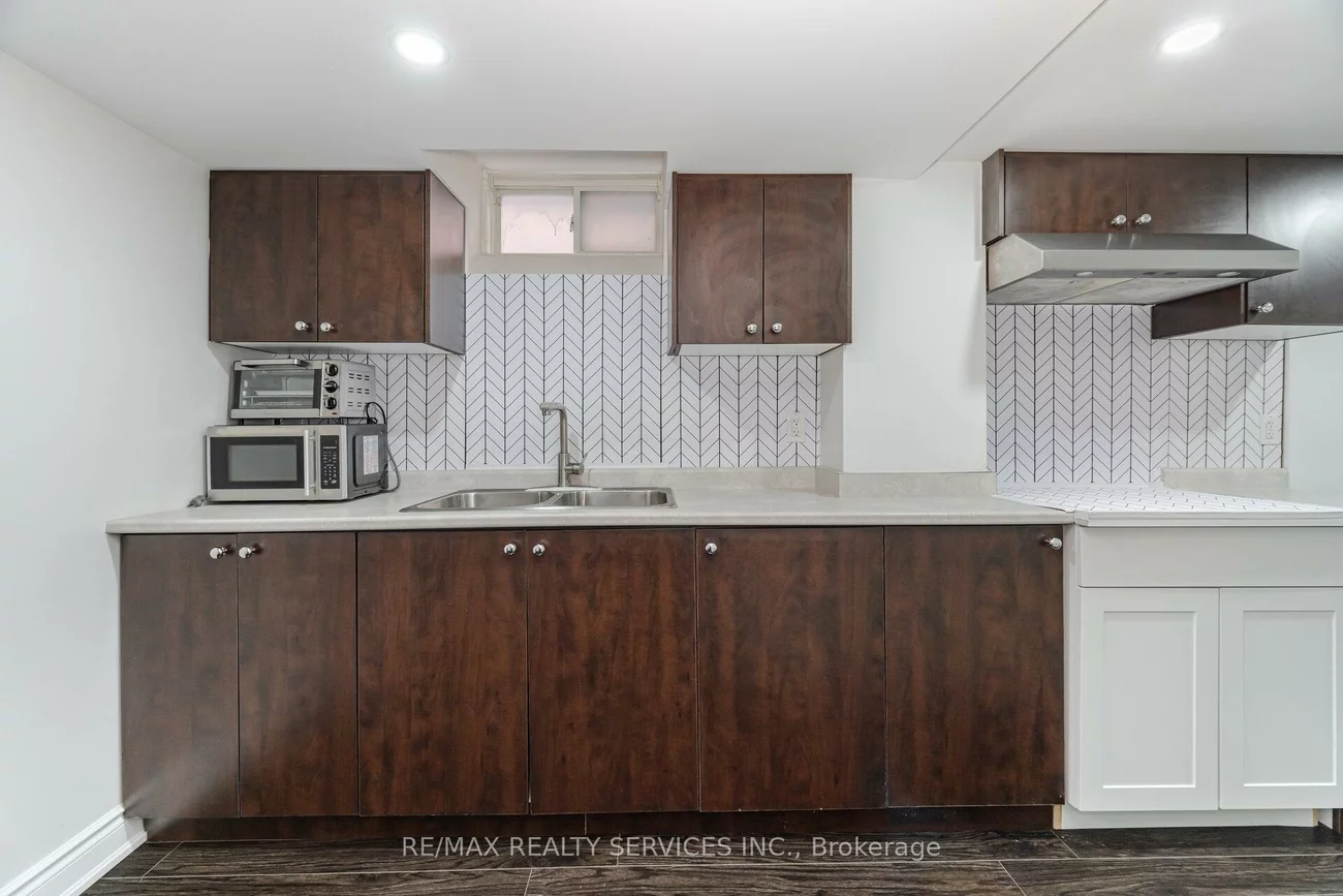 10, Martree, Madoc, Brampton
