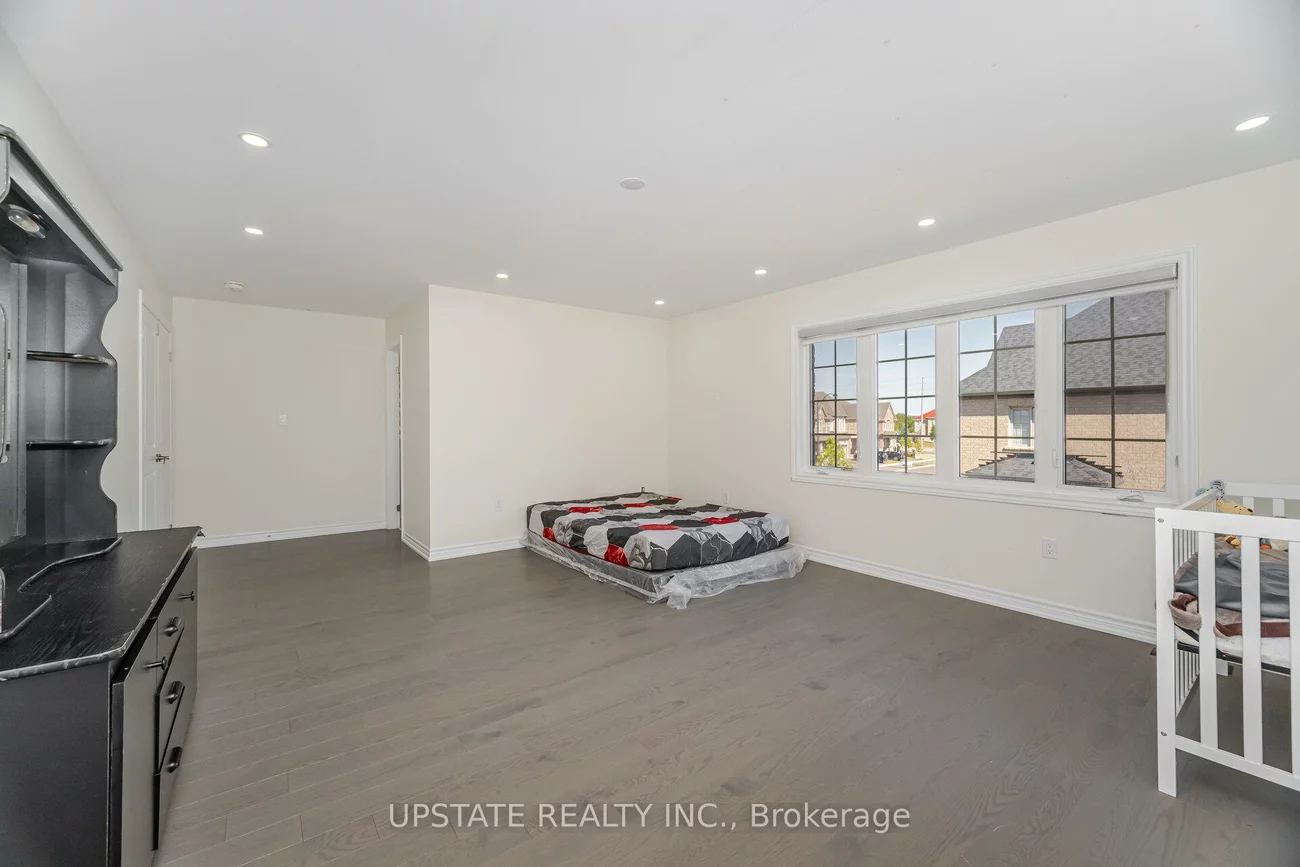 2, Jenwood, Sandringham-Wellington North, Brampton