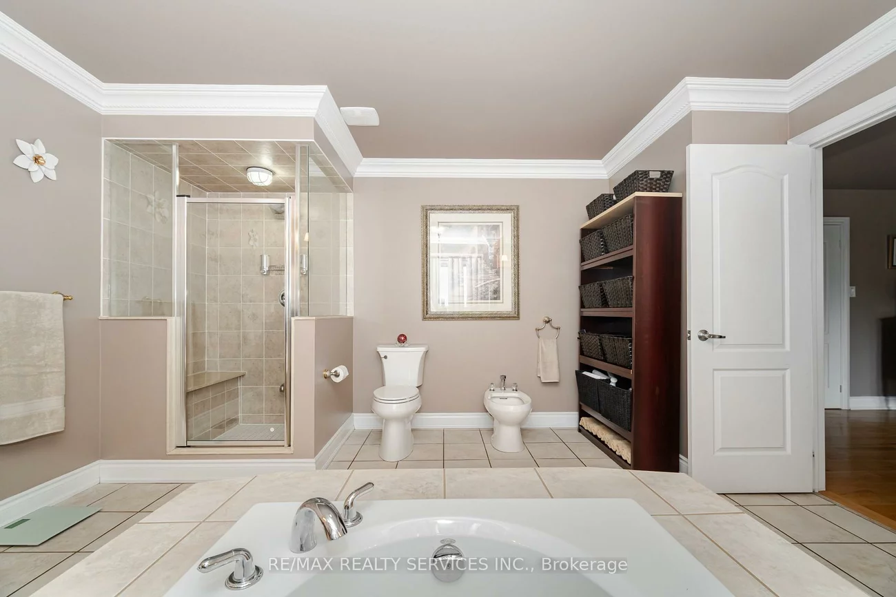 6, Hugo, Vales of Castlemore North, Brampton