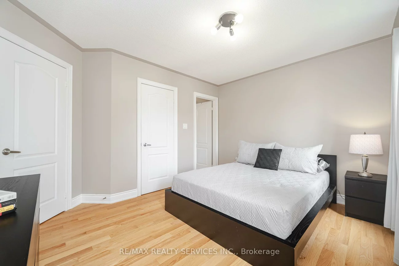 6, Hugo, Vales of Castlemore North, Brampton