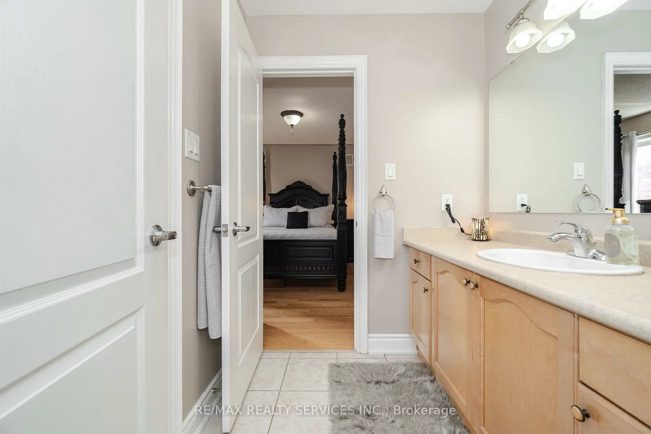 6, Hugo, Vales of Castlemore North, Brampton