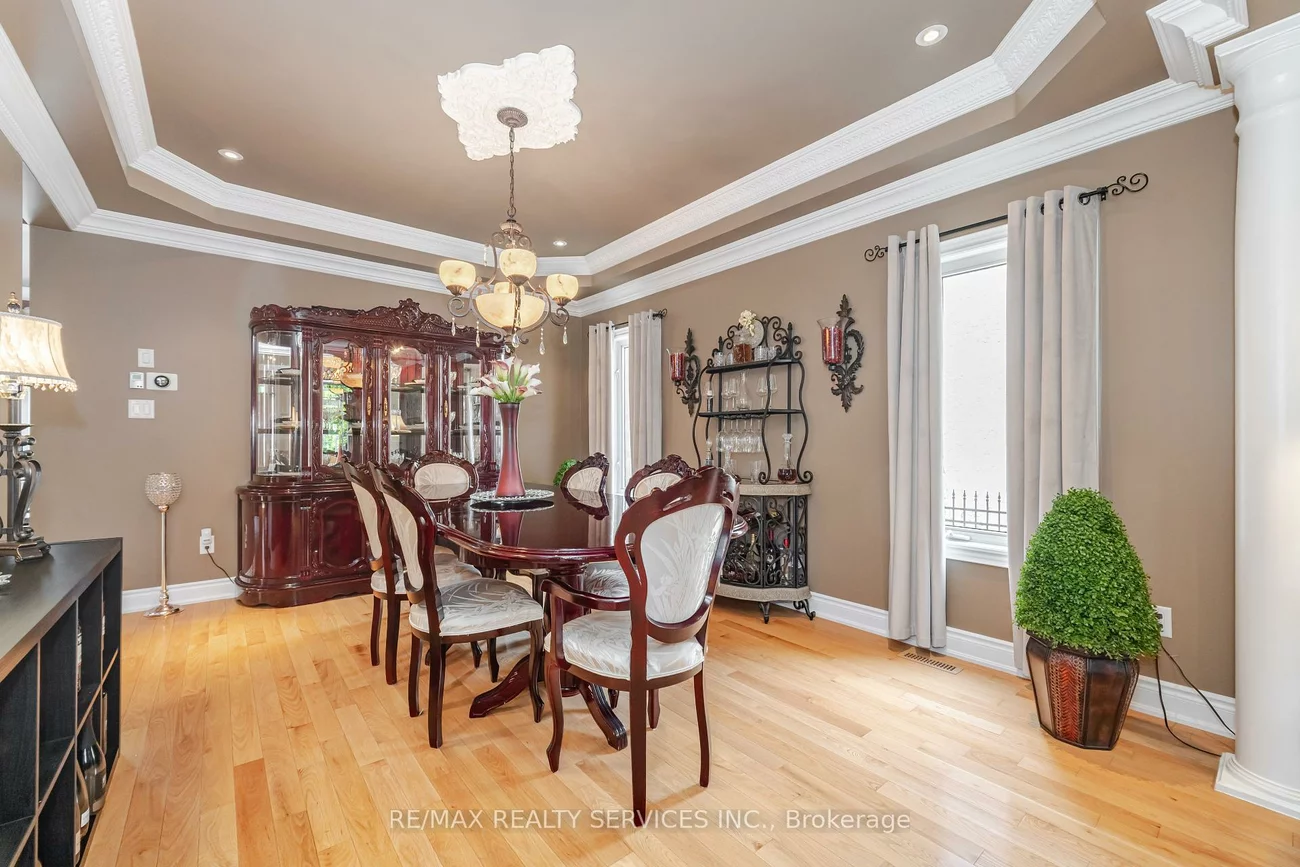 6, Hugo, Vales of Castlemore North, Brampton
