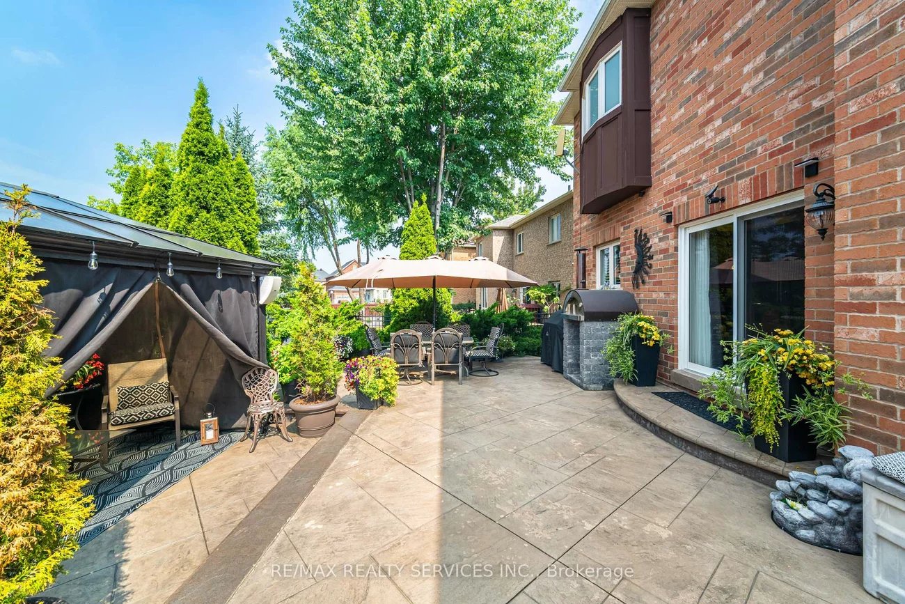 6, Hugo, Vales of Castlemore North, Brampton