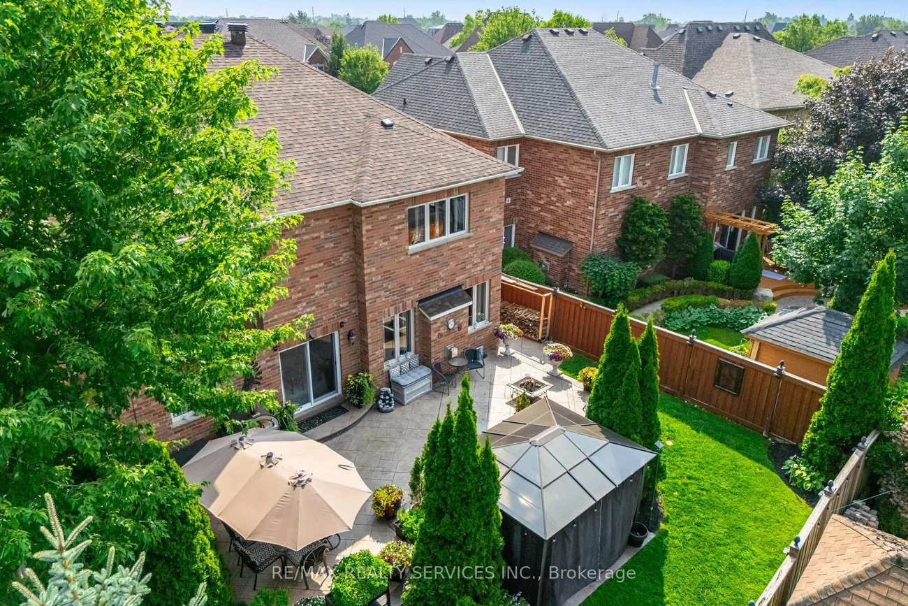 6, Hugo, Vales of Castlemore North, Brampton