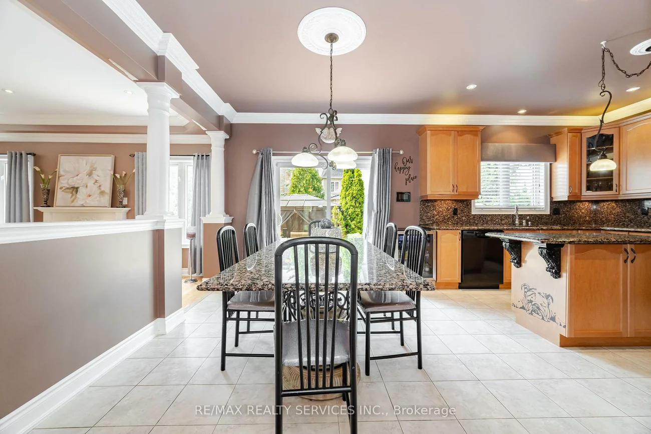6, Hugo, Vales of Castlemore North, Brampton