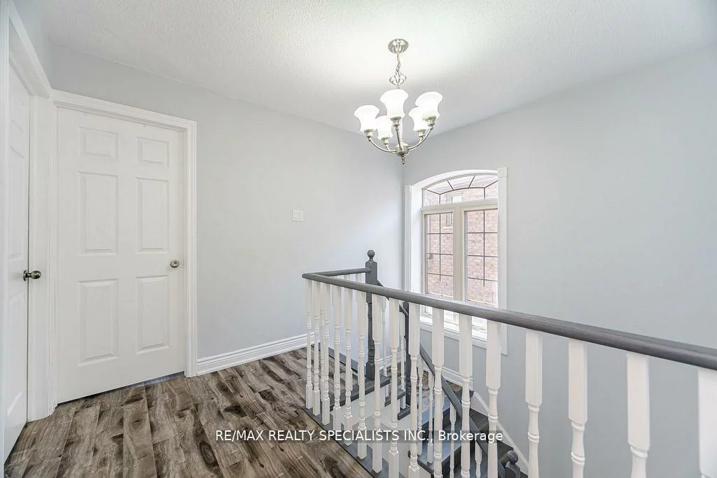44, Deforest, Fletcher's Meadow, Brampton