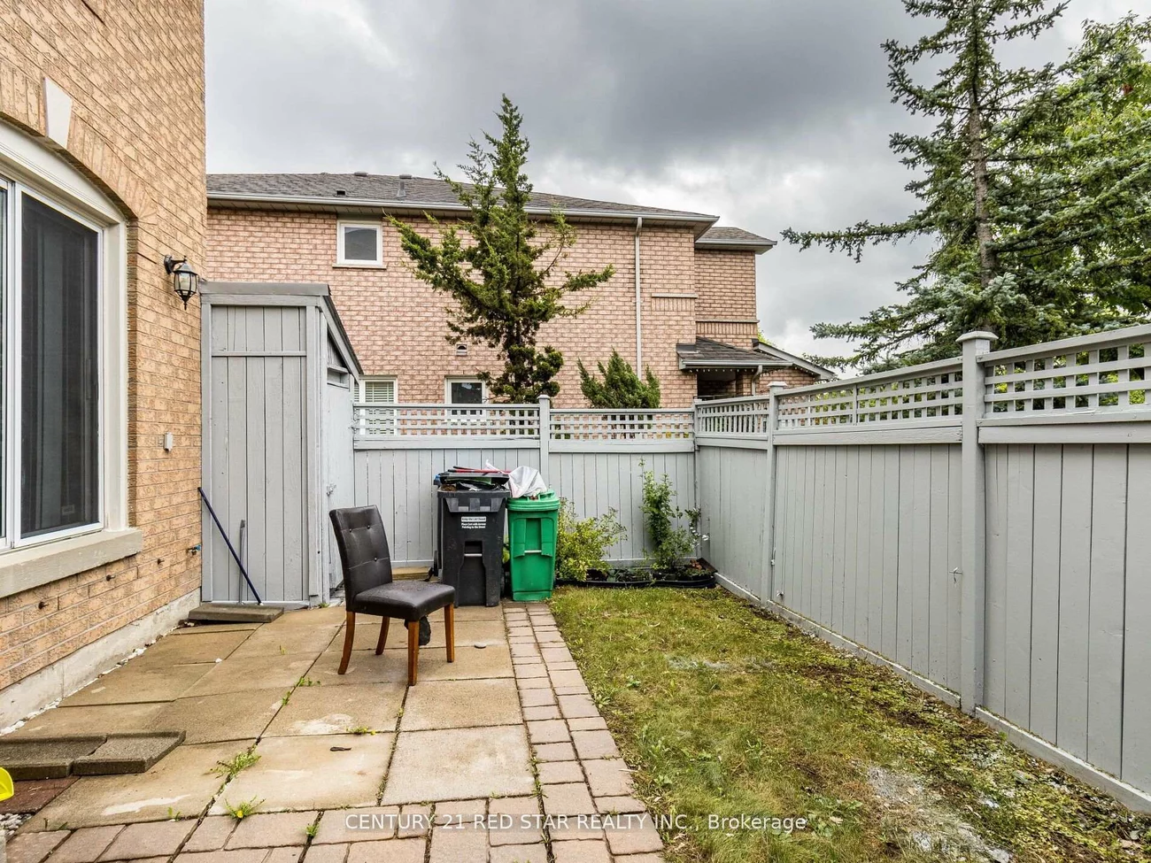 95, Yellow Brick, Brampton North, Brampton