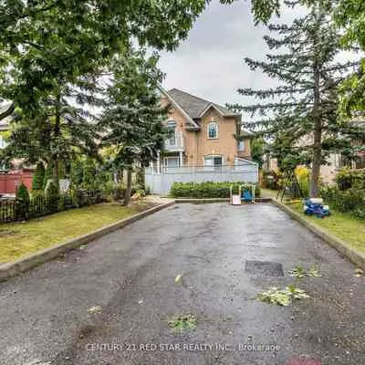 95, Yellow Brick, Brampton North, Brampton