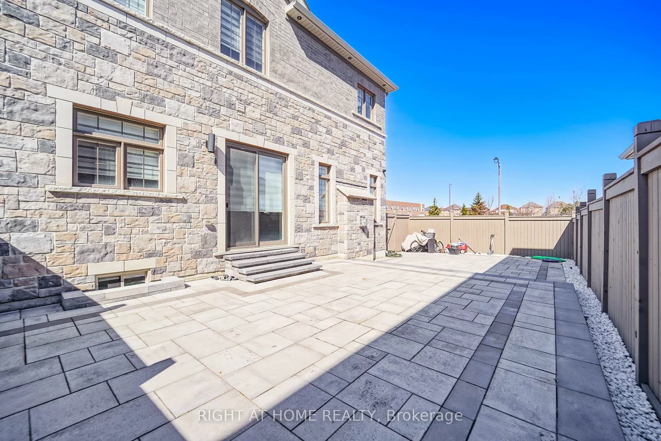 1, Penlea, Bram East, Brampton