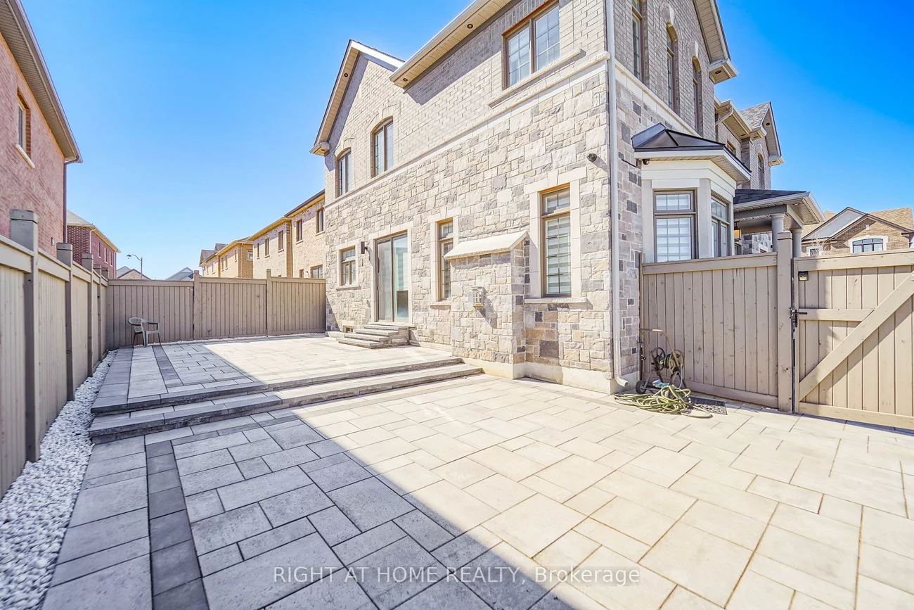1, Penlea, Bram East, Brampton