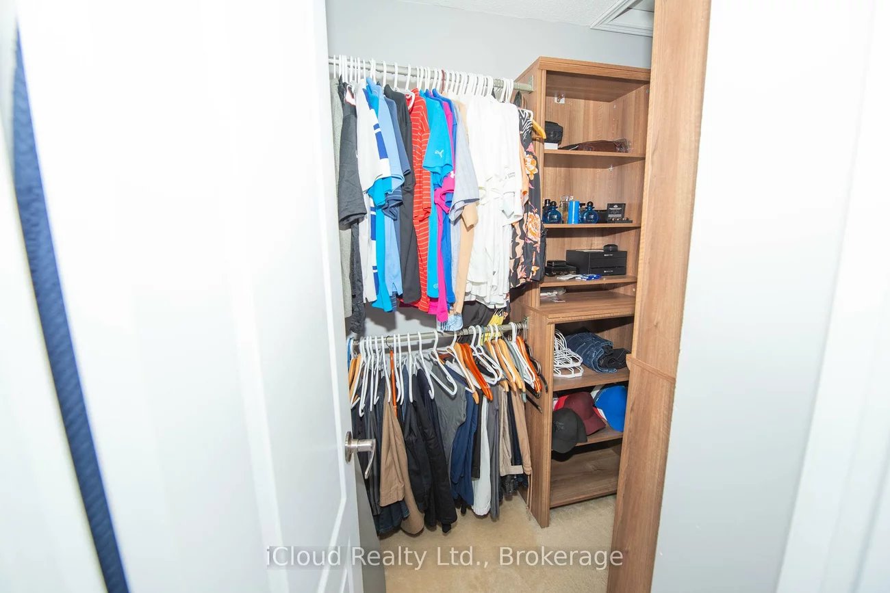 19, Fountainview, Bramalea North Industrial, Brampton