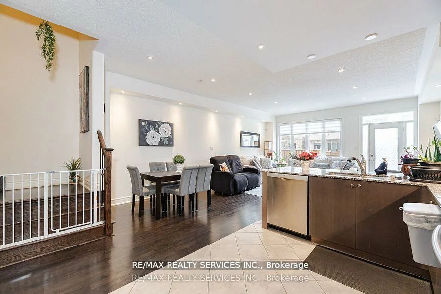 7, Lady Evelyn, Bram West, Brampton