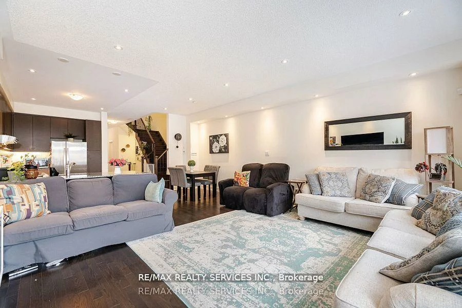 7, Lady Evelyn, Bram West, Brampton