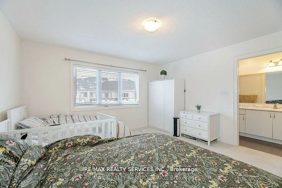 7, Lady Evelyn, Bram West, Brampton