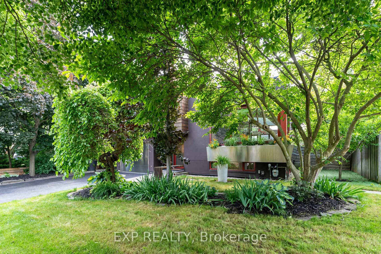 26, Richmond, Brampton East, Brampton