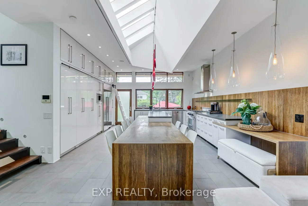 26, Richmond, Brampton East, Brampton