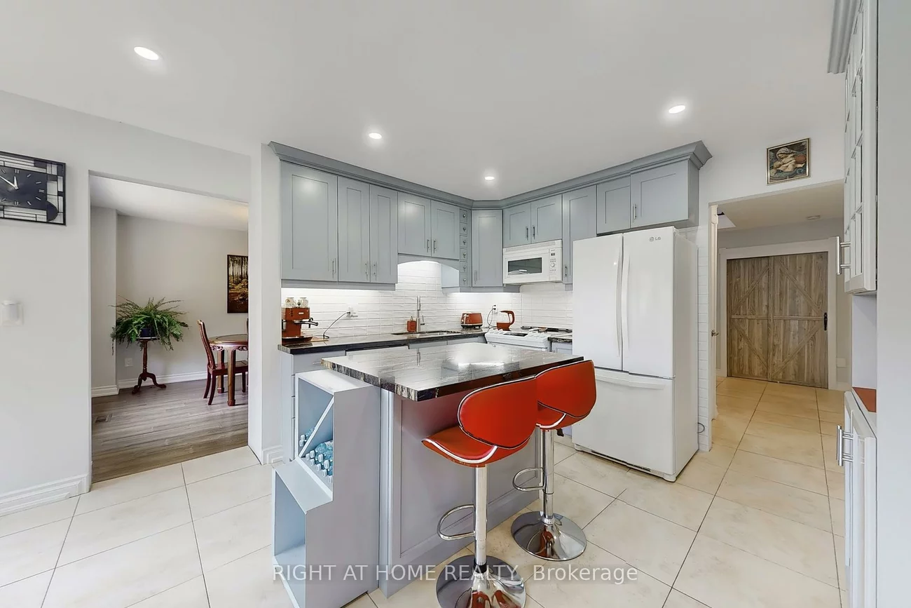 4, Peggy Anne Cove, Northgate, Brampton