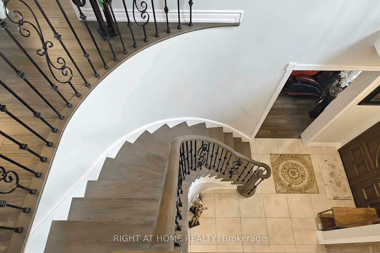 4, Peggy Anne Cove, Northgate, Brampton