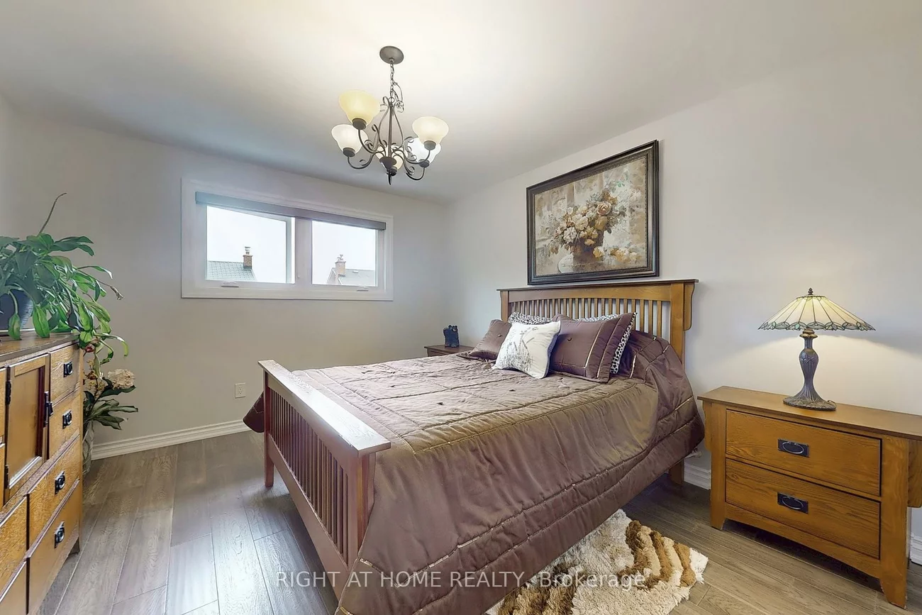 4, Peggy Anne Cove, Northgate, Brampton