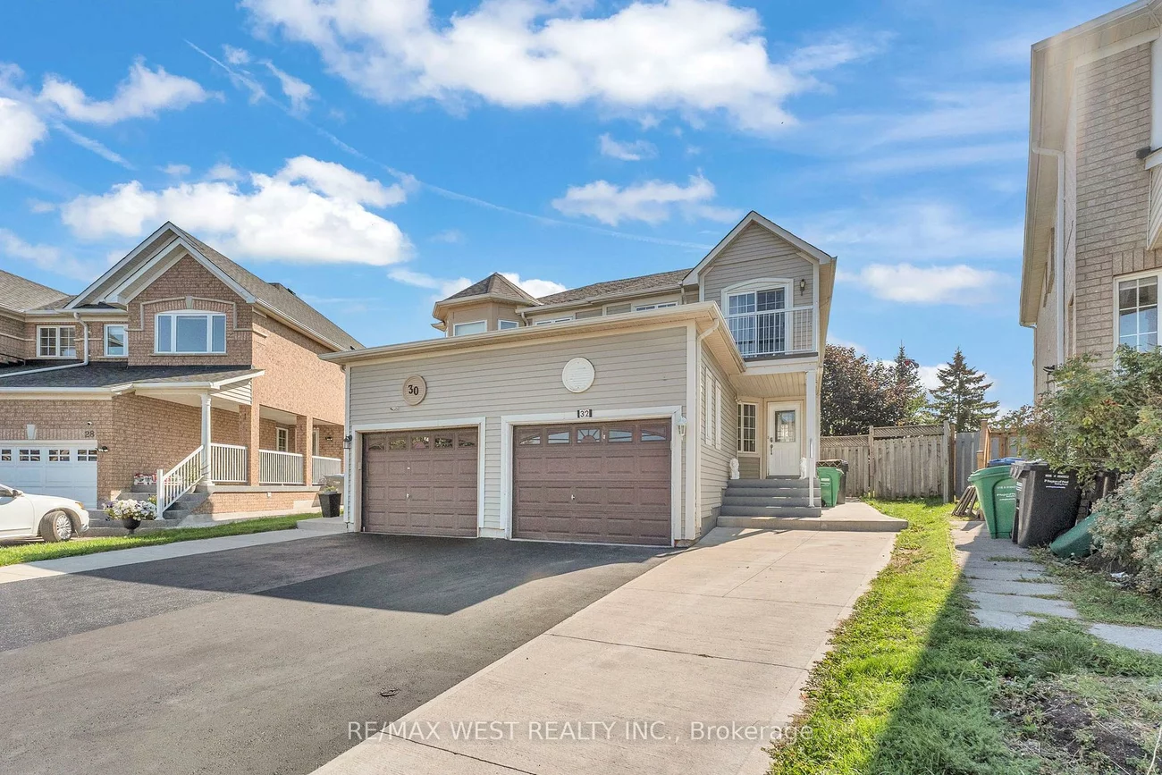 32, Weather Vane, Fletcher's Creek Village, Brampton