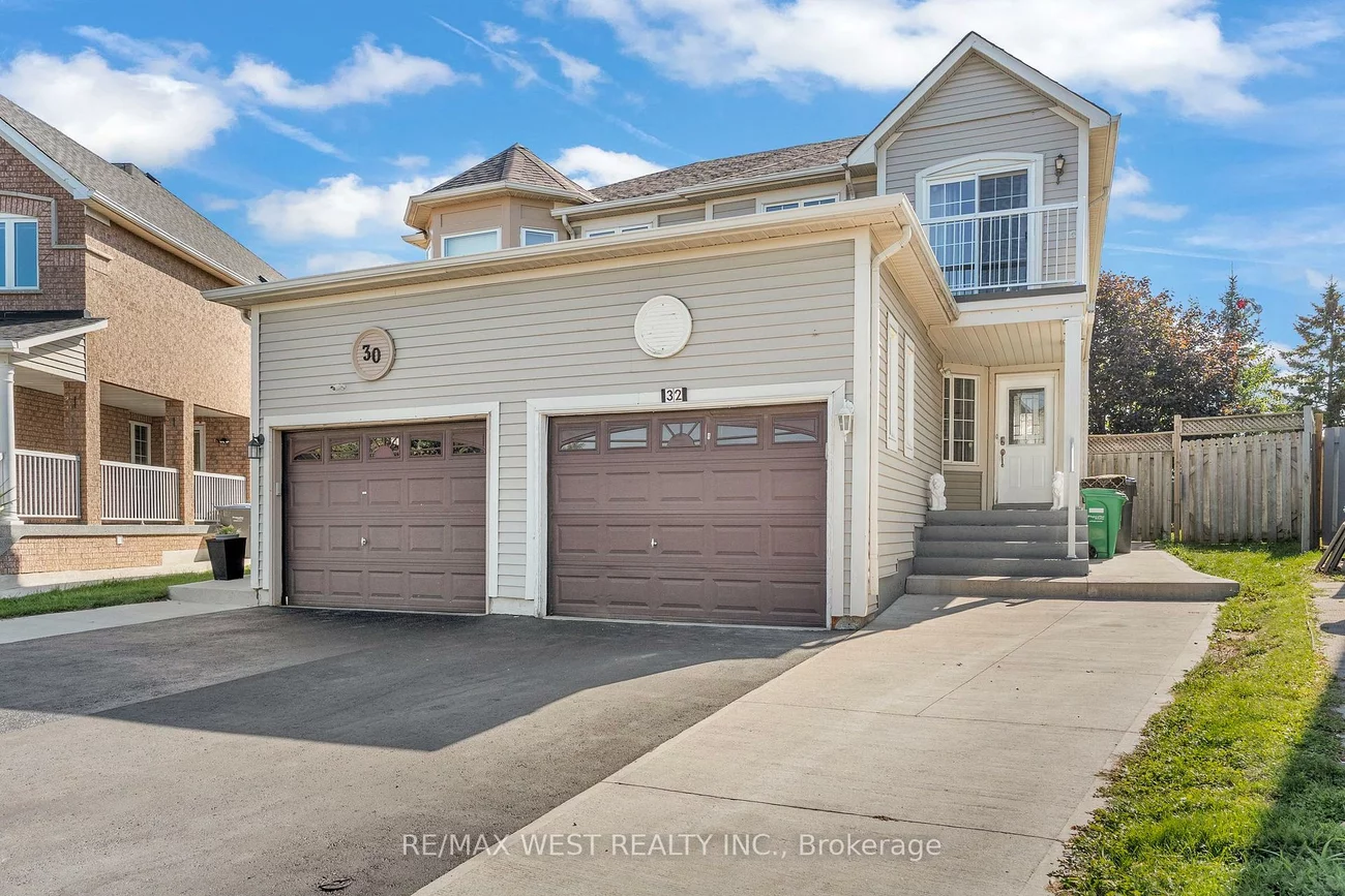 32, Weather Vane, Fletcher's Creek Village, Brampton