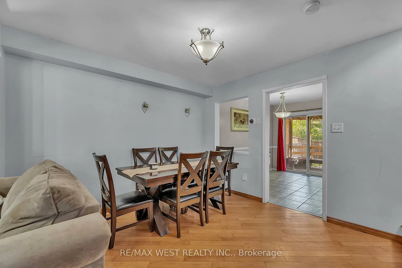 32, Weather Vane, Fletcher's Creek Village, Brampton