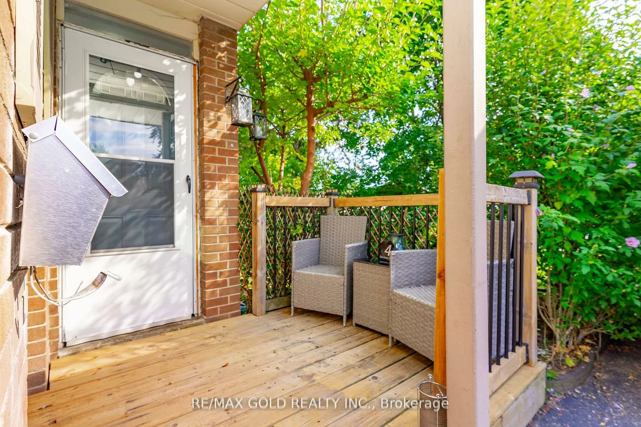 4, Deeside, Southgate, Brampton