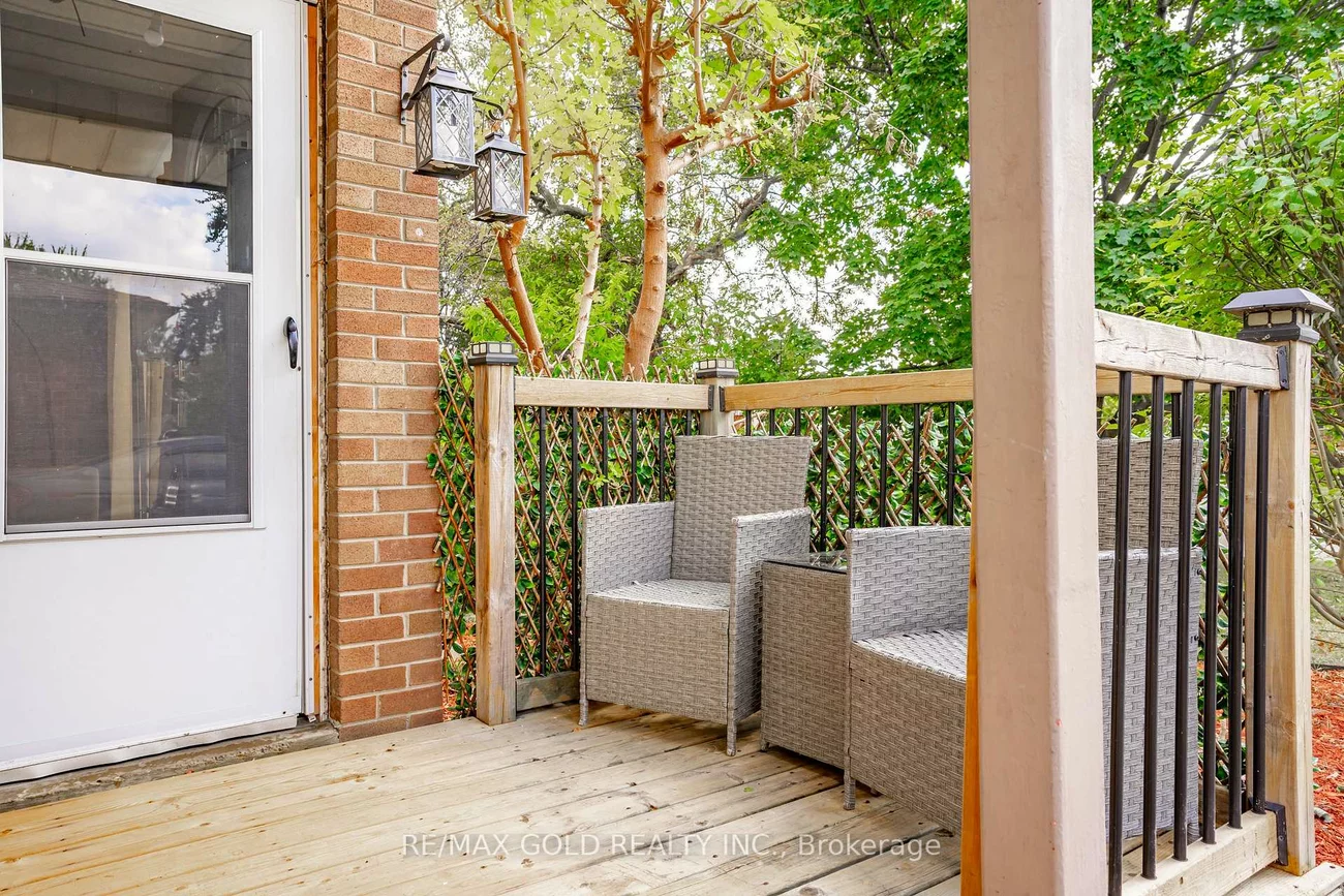 4, Deeside, Southgate, Brampton