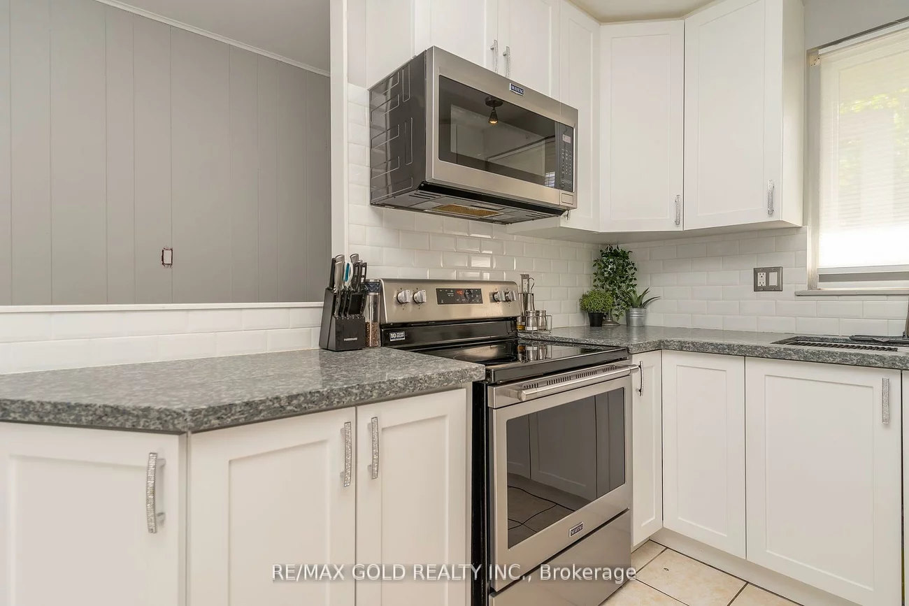 4, Deeside, Southgate, Brampton