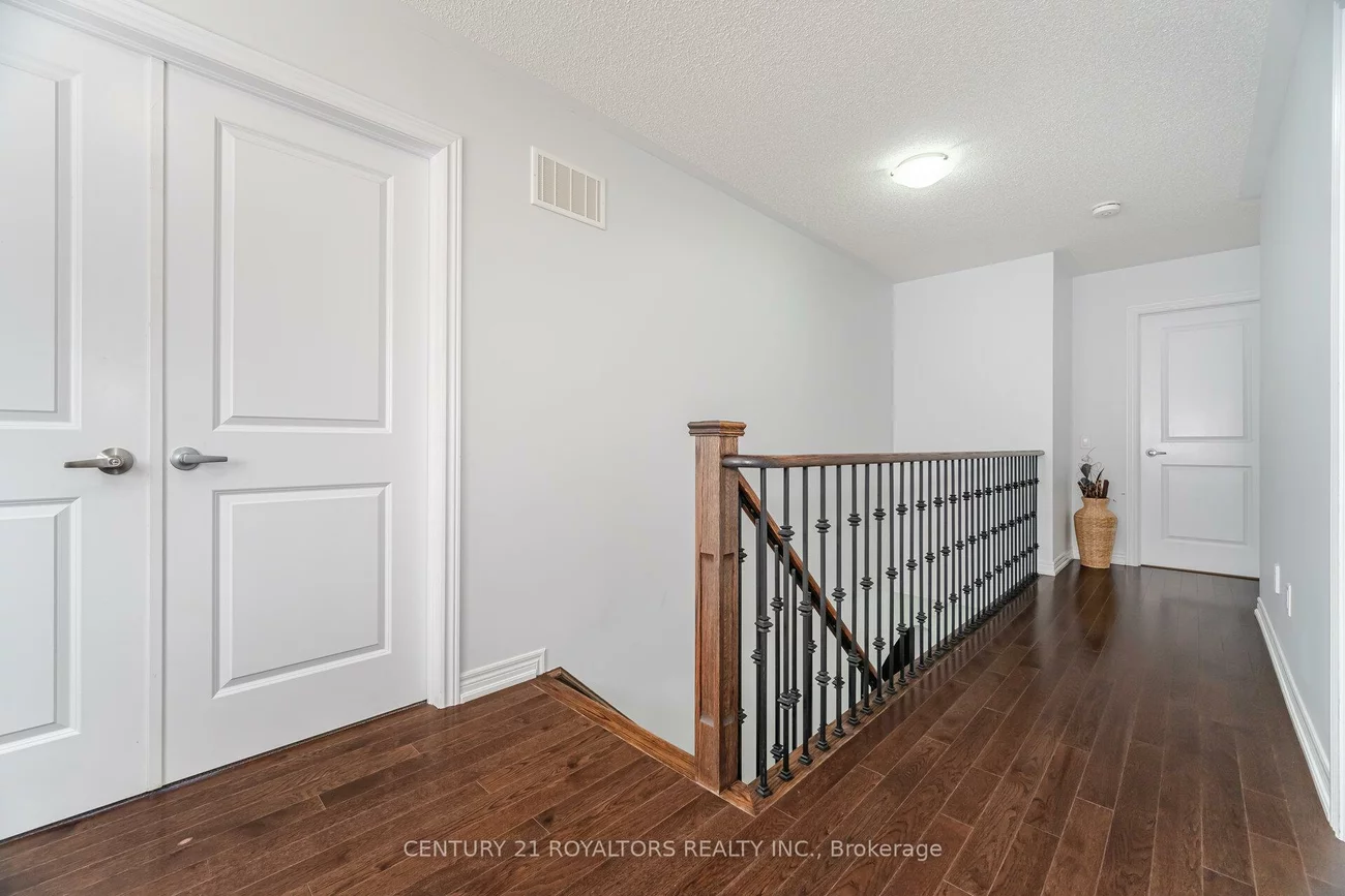 66, Kalmia, Credit Valley, Brampton