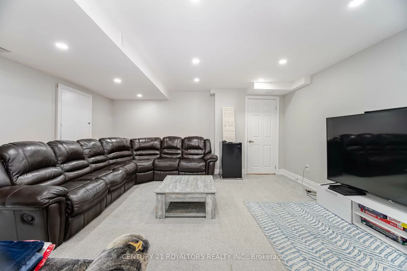 66, Kalmia, Credit Valley, Brampton