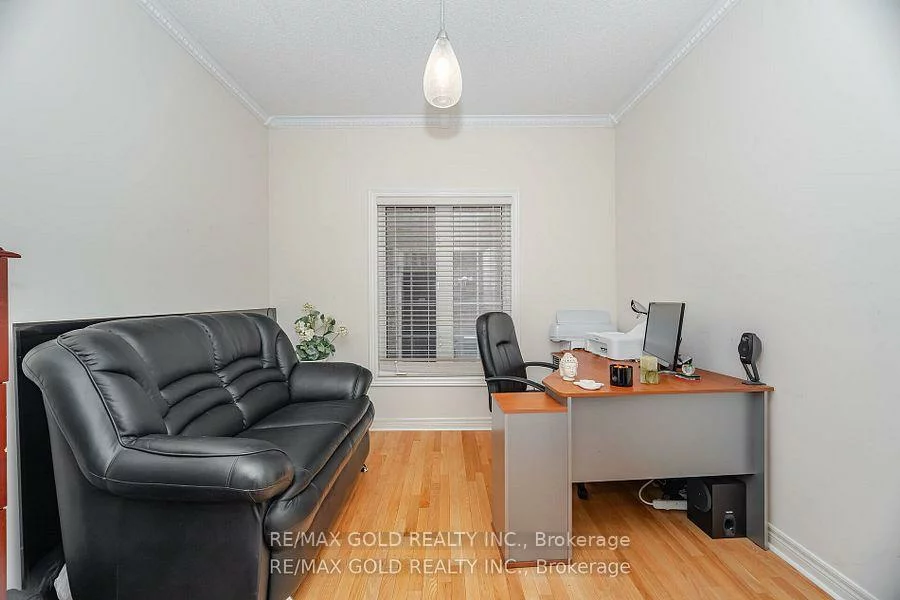 5, Summershade, Bram East, Brampton