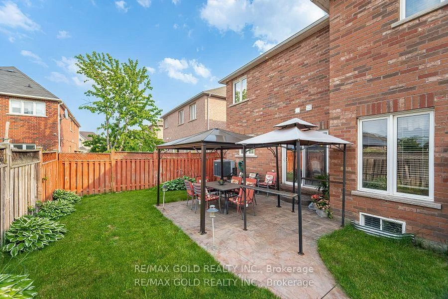 5, Summershade, Bram East, Brampton