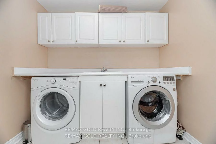 5, Summershade, Bram East, Brampton