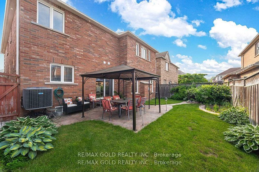 5, Summershade, Bram East, Brampton