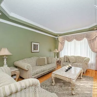 5, Summershade, Bram East, Brampton