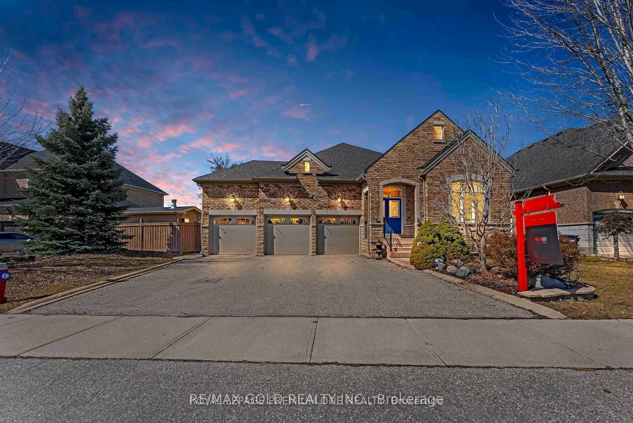 71, Louvain, Vales of Castlemore North, Brampton