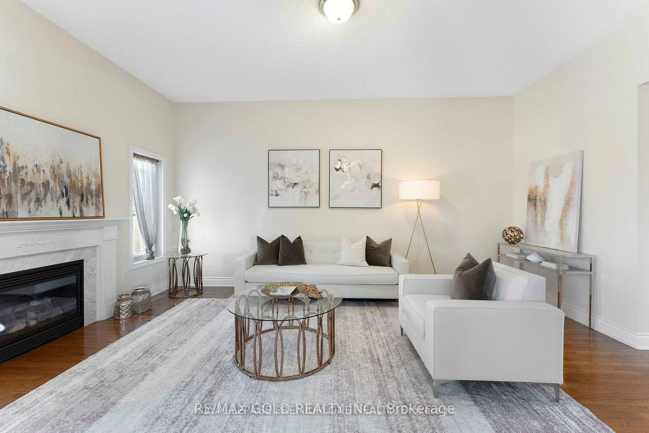 71, Louvain, Vales of Castlemore North, Brampton